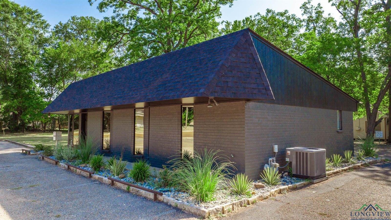 117 S Montgomery, Gilmer, TX 75644