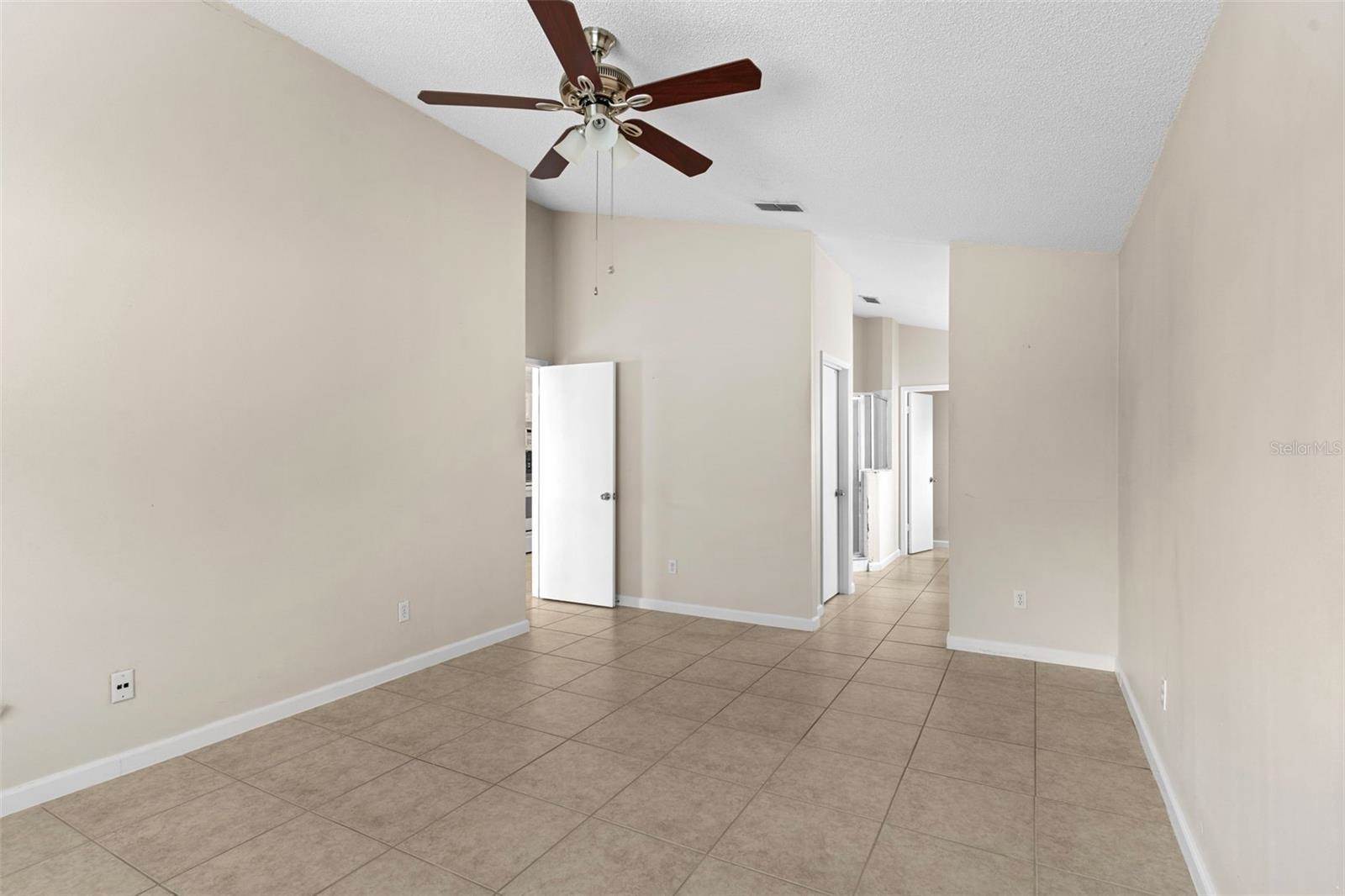 580 Tree Shore Drive, Orlando, FL 32825