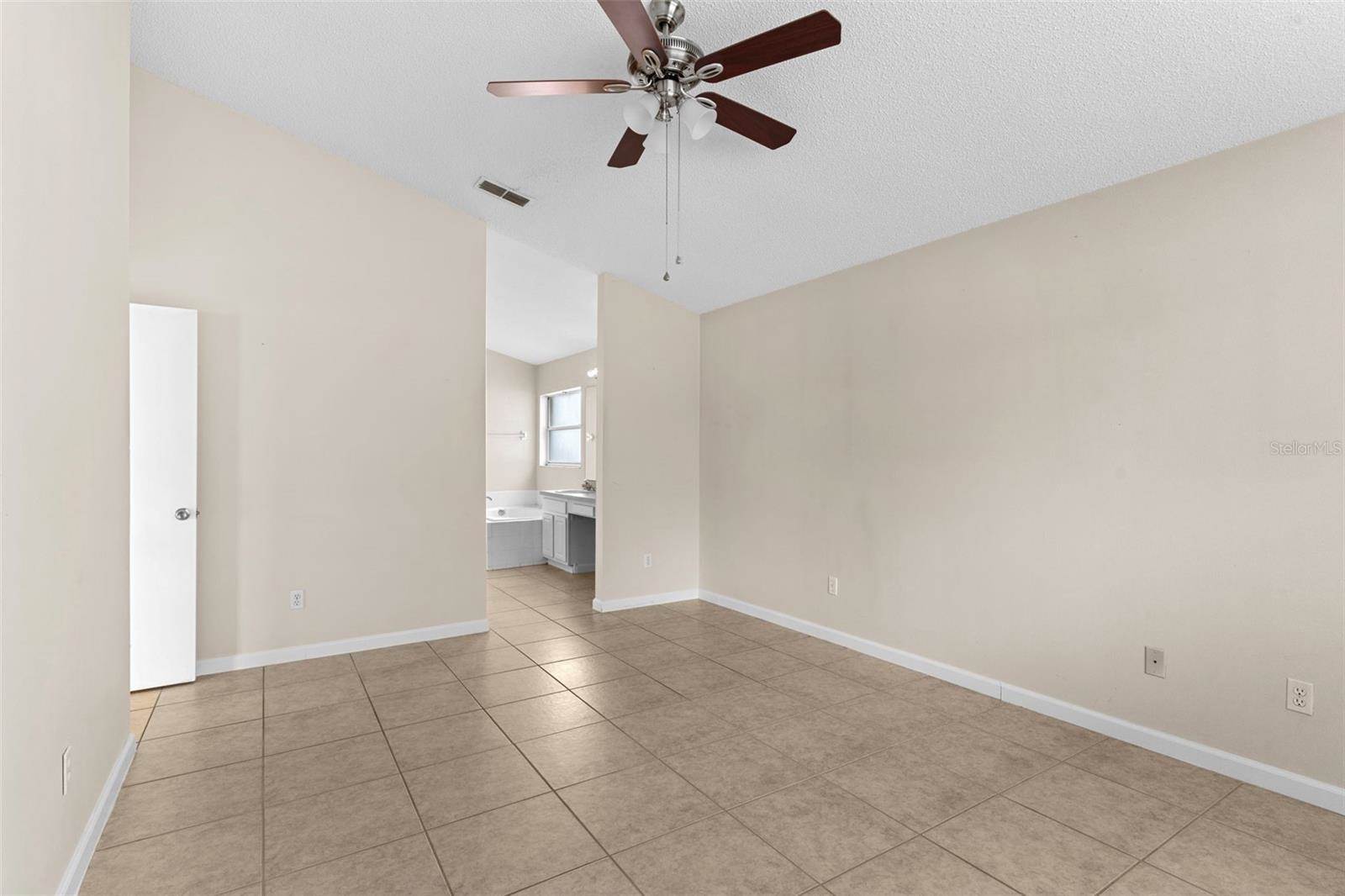 580 Tree Shore Drive, Orlando, FL 32825