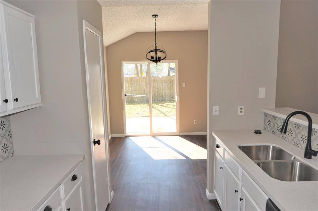8014 Bluejay Twin Circle, Humble, TX 77396