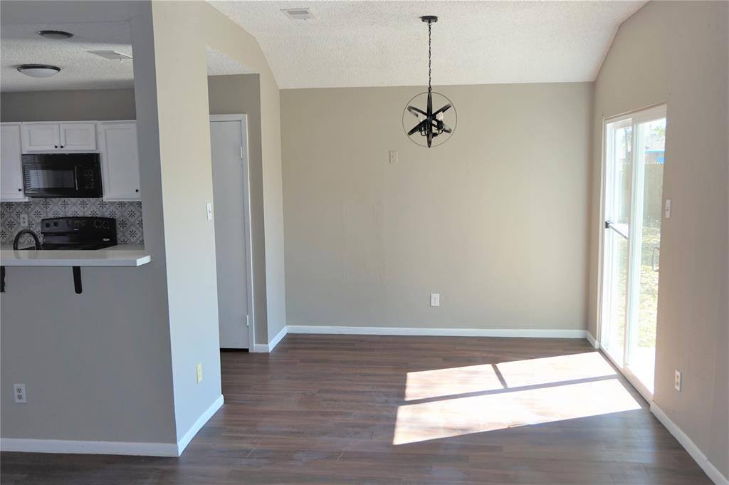 8014 Bluejay Twin Circle, Humble, TX 77396