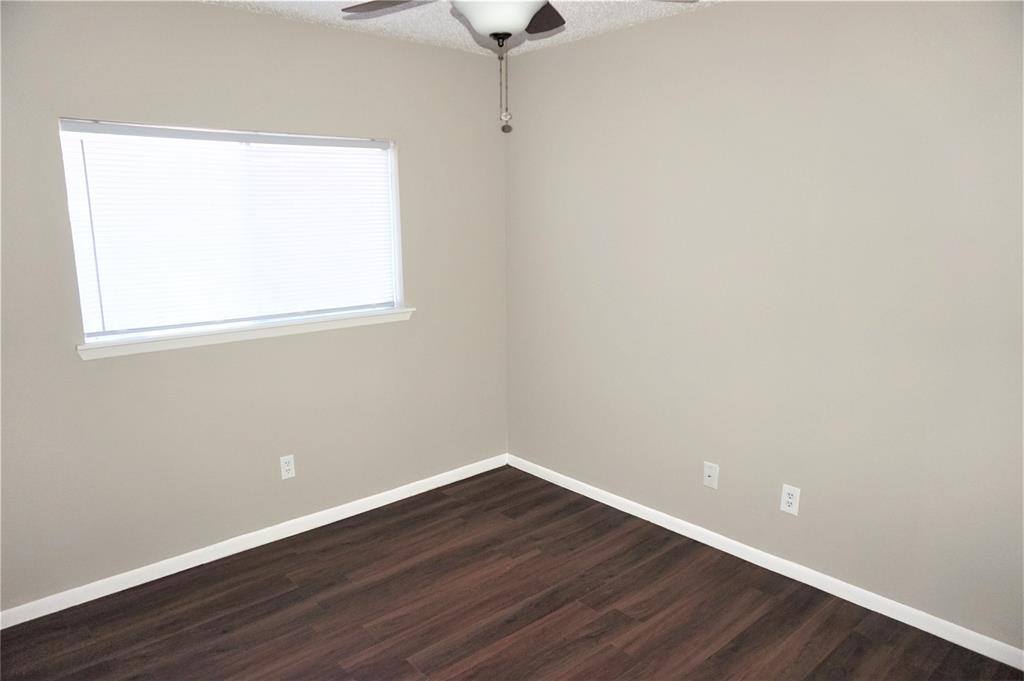 8014 Bluejay Twin Circle, Humble, TX 77396