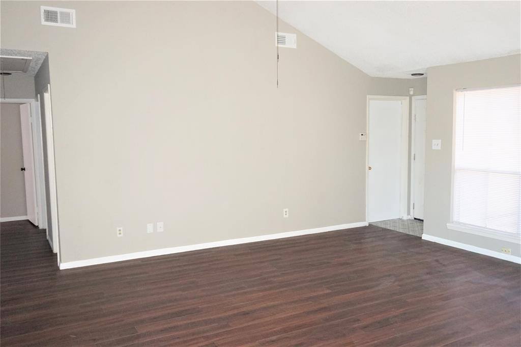 8014 Bluejay Twin Circle, Humble, TX 77396