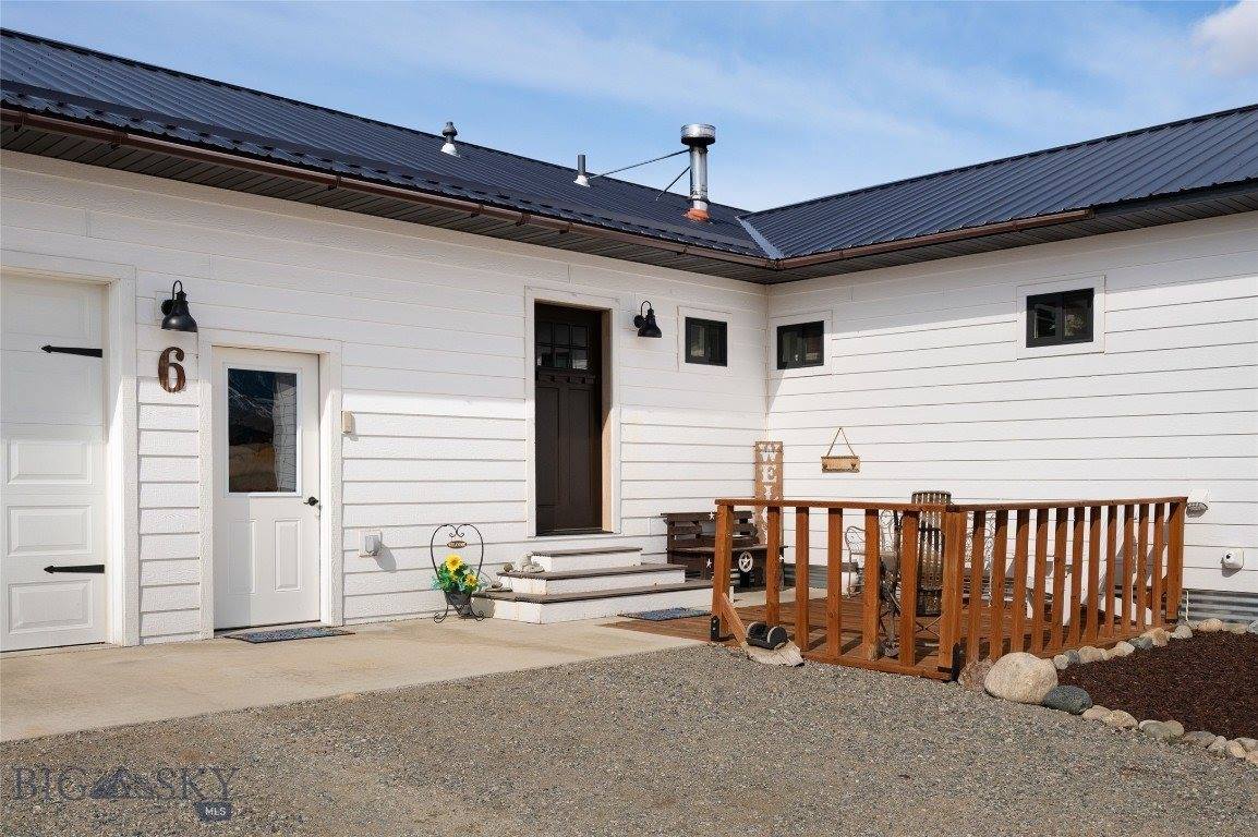 6 Flagstone Court, Sheridan, MT 59749