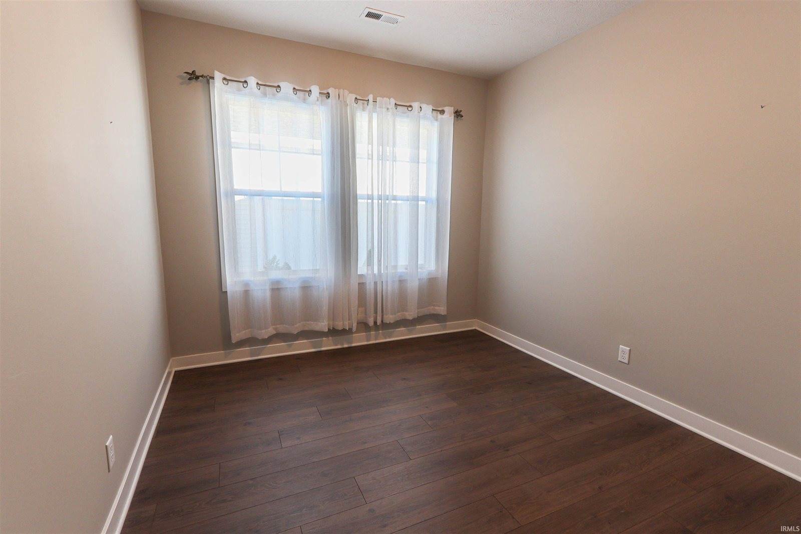 3088 Ashdon Drive, Newburgh, IN 47630