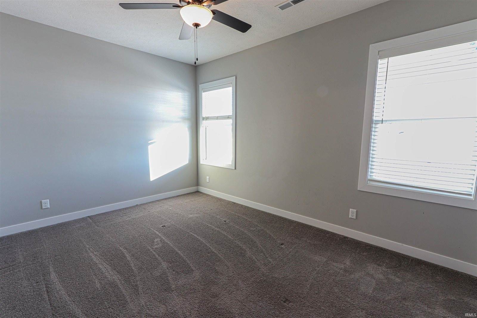 3088 Ashdon Drive, Newburgh, IN 47630