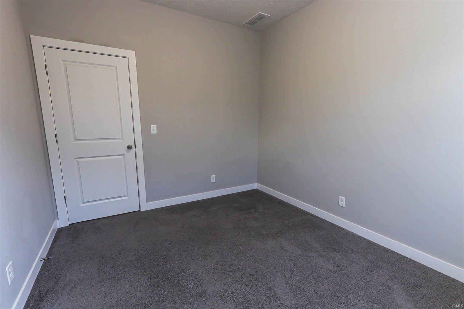 3088 Ashdon Drive, Newburgh, IN 47630