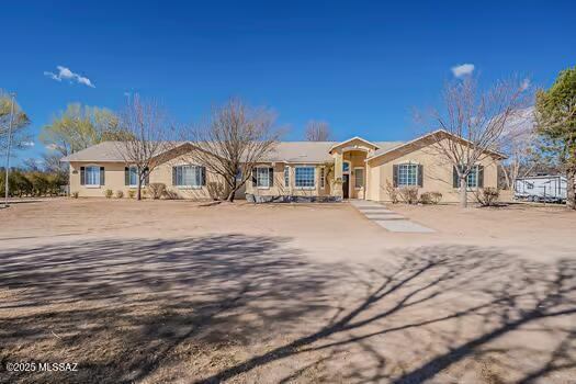 888 West Bronco Lane, Saint David, AZ 85630