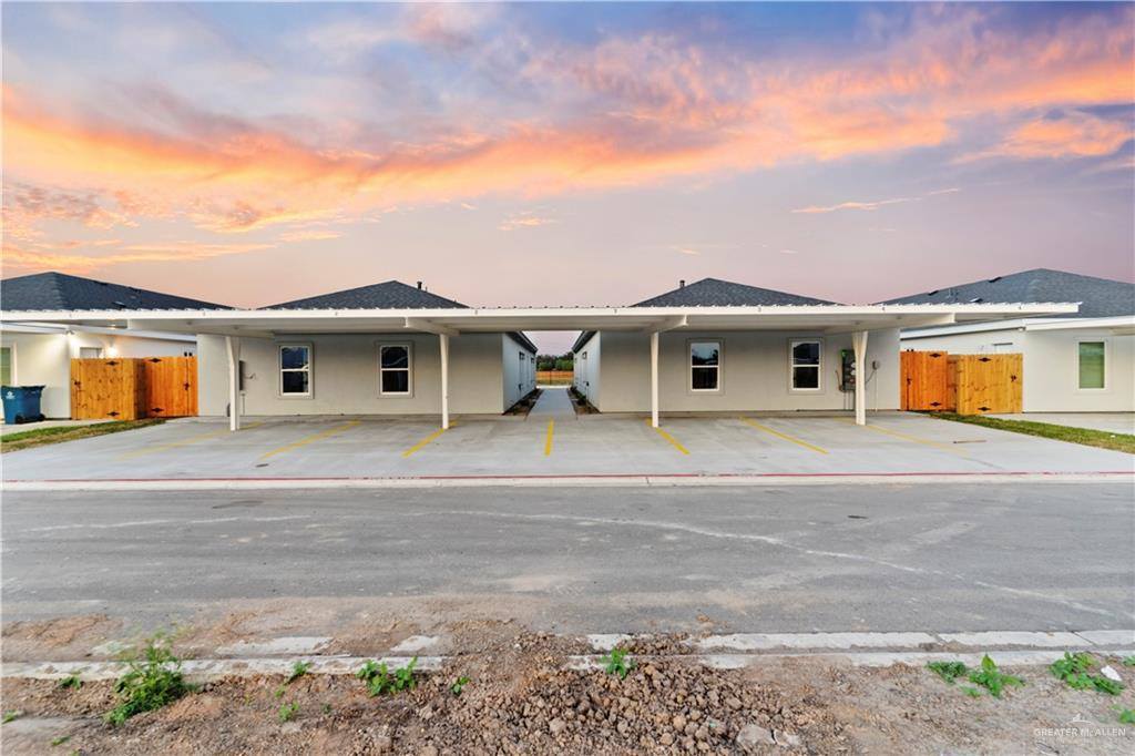 1233 Country Club Drive, Alamo, TX 78589