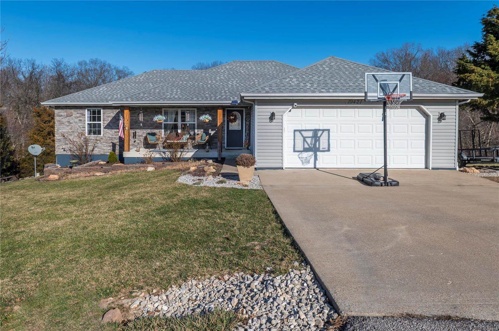 19421 Laveille Road, Waynesville, MO 65583