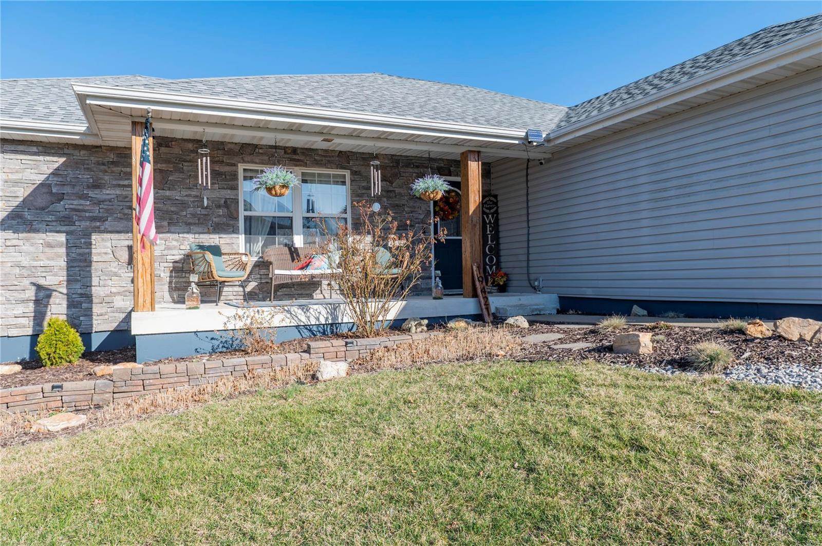 19421 Laveille Road, Waynesville, MO 65583