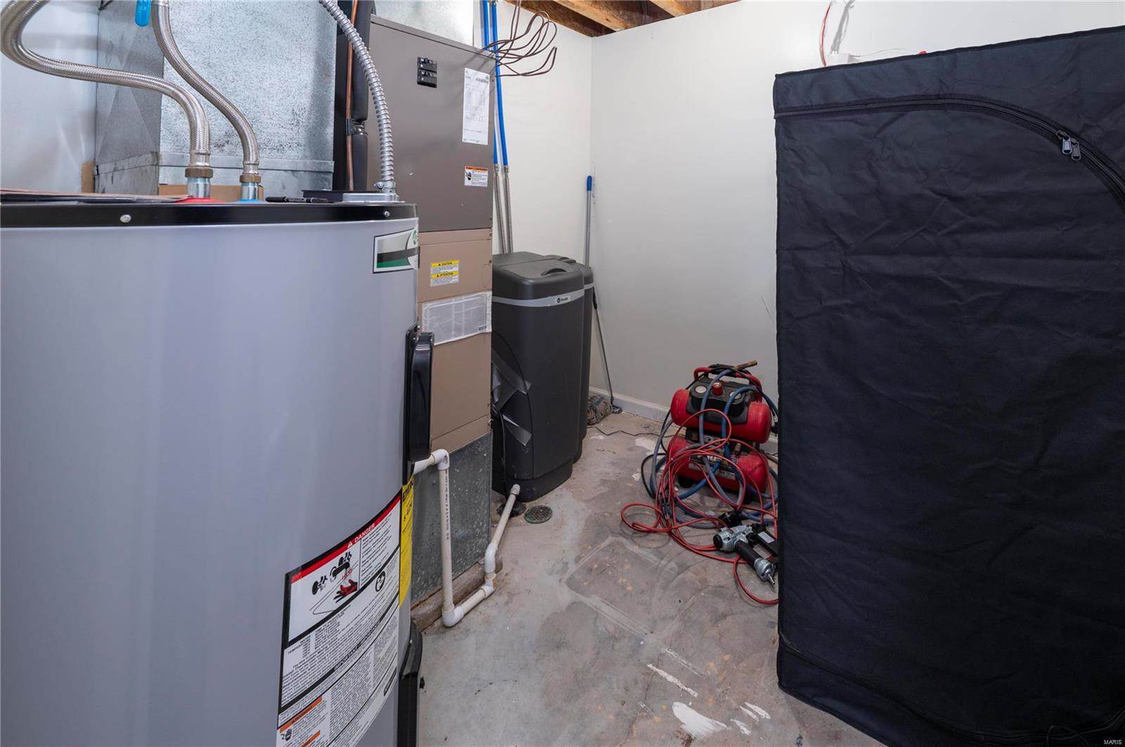 19421 Laveille Road, Waynesville, MO 65583