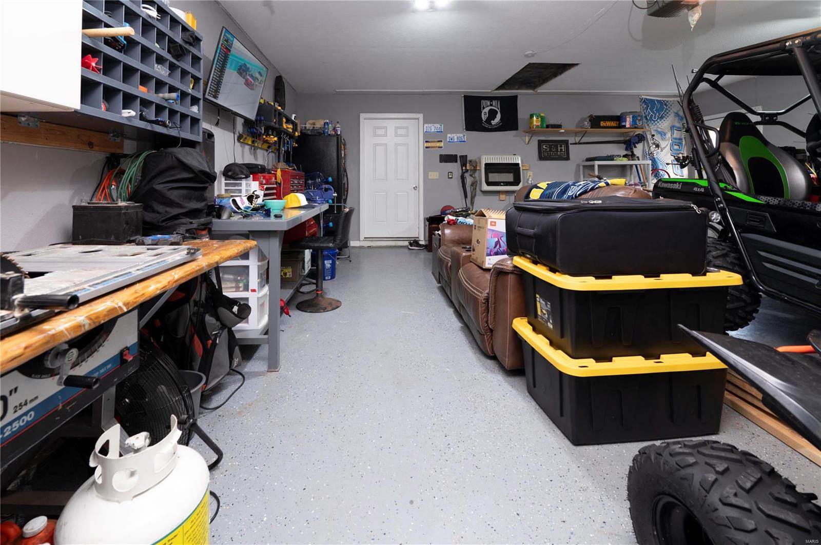 19421 Laveille Road, Waynesville, MO 65583