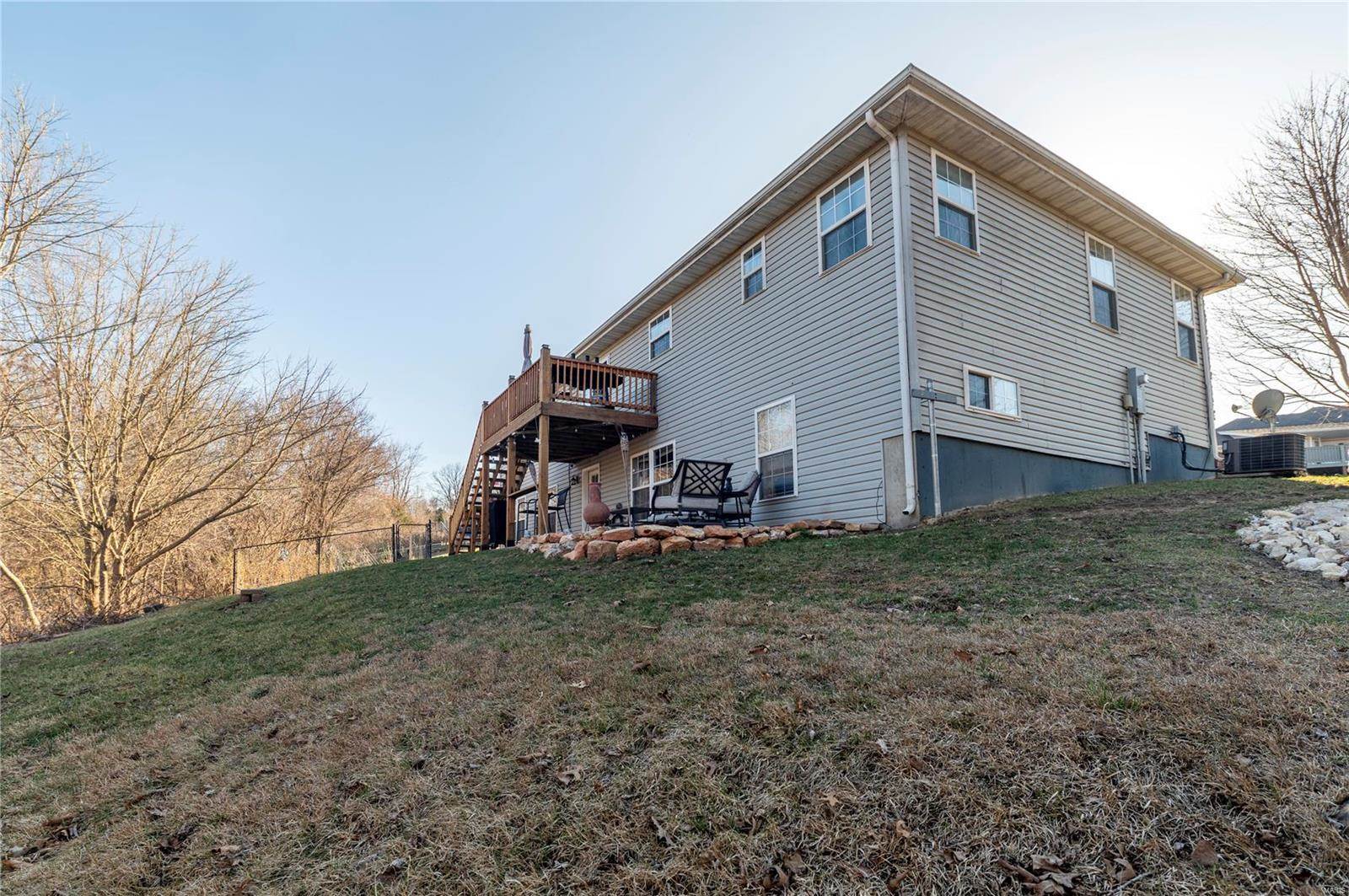 19421 Laveille Road, Waynesville, MO 65583