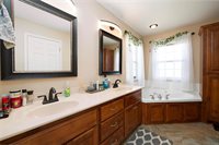 19421 Laveille Road, Waynesville, MO 65583