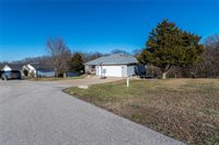 19421 Laveille Road, Waynesville, MO 65583