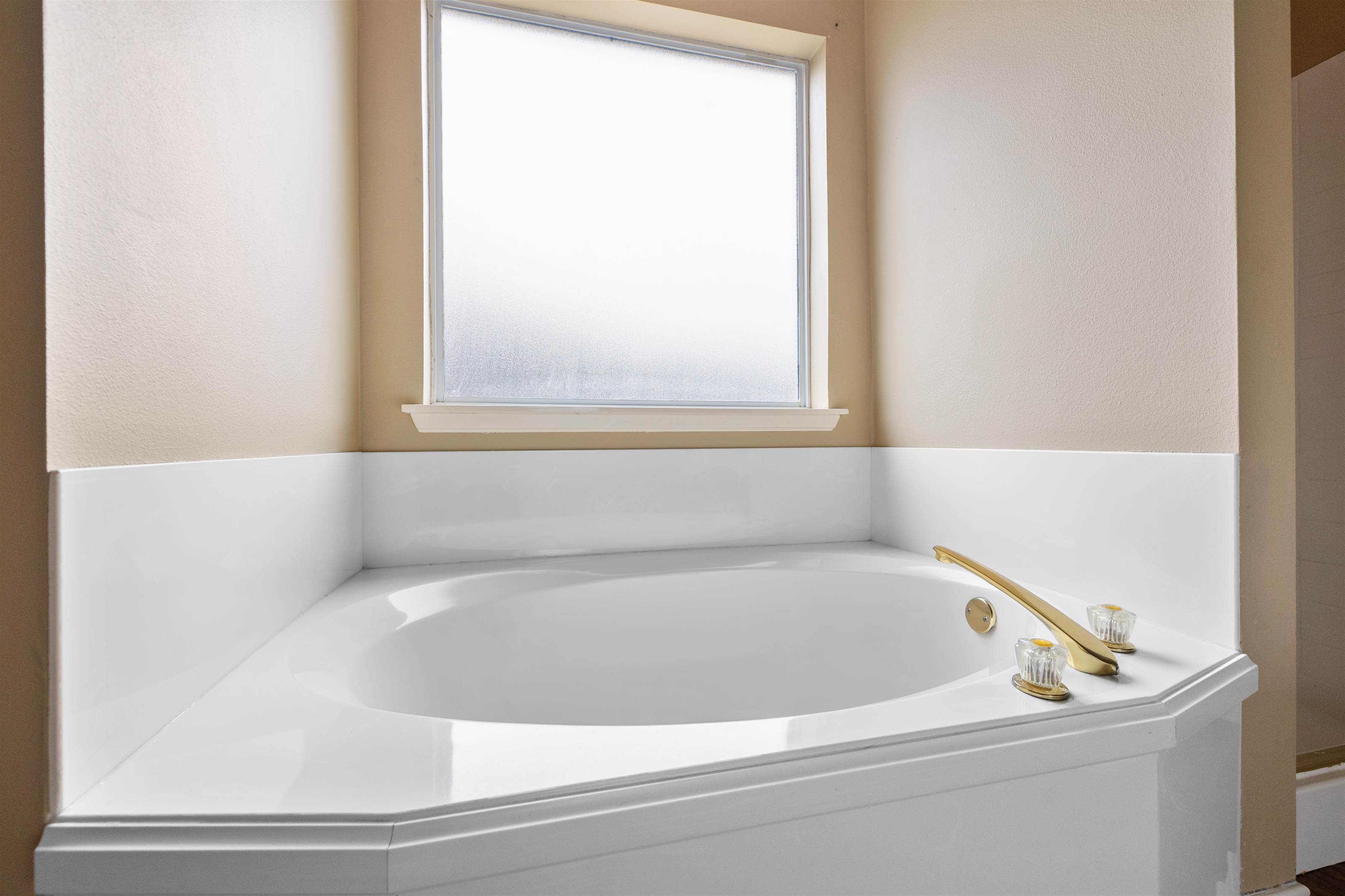 16741 Terrebonne Drive, Tyler, TX 75703