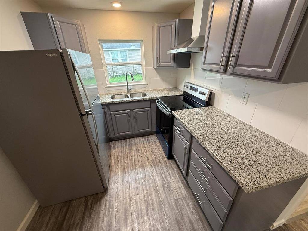 3208 Holman Street, Houston, TX 77004