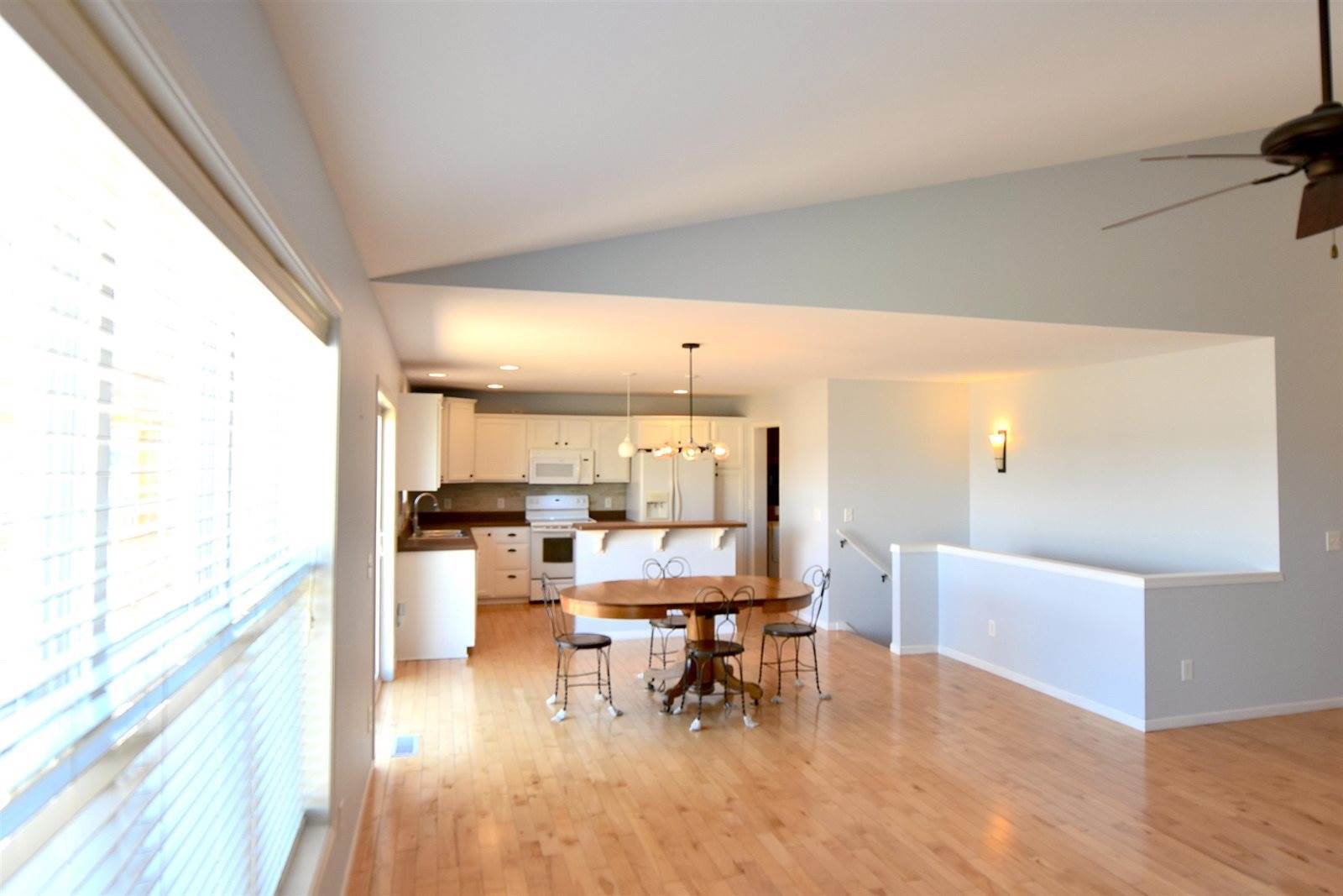 2 Littlemore, Madison, WI 53718