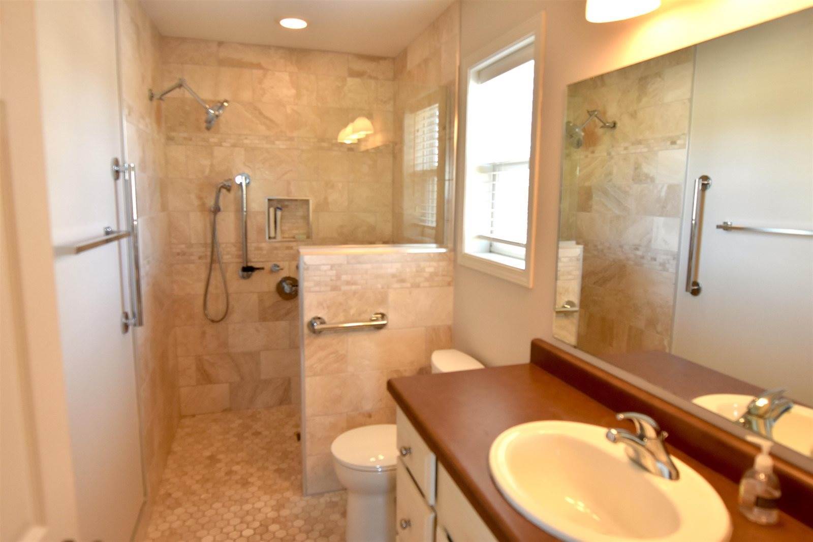 2 Littlemore, Madison, WI 53718