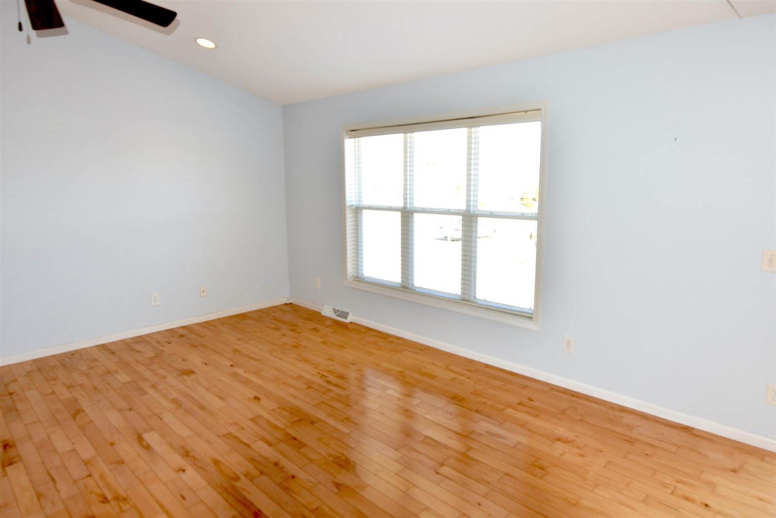 2 Littlemore, Madison, WI 53718