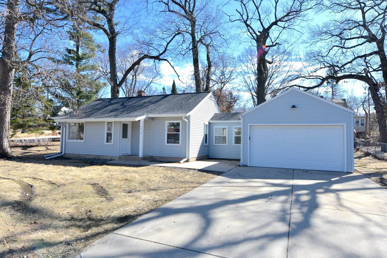 4412 Winnequah, Monona, WI 53716