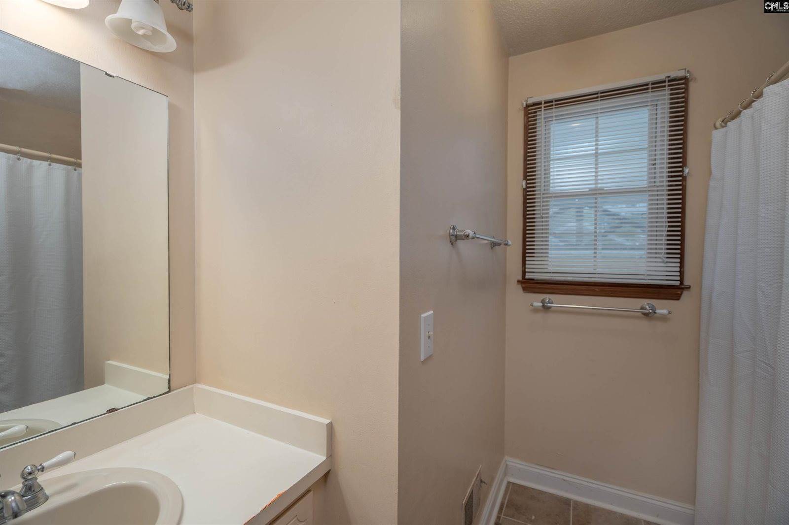 104 Merryfield, West Columbia, SC 29170