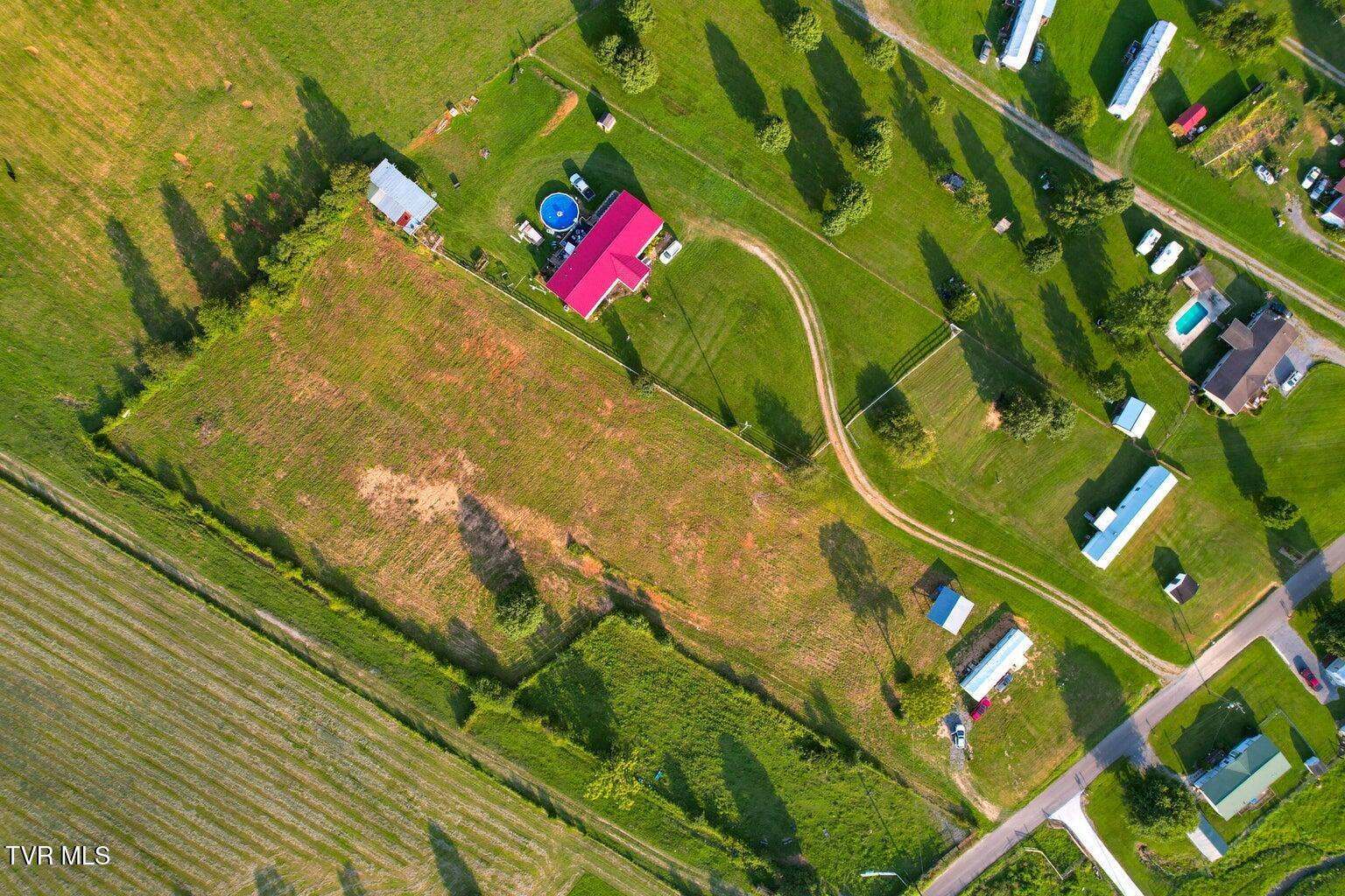 299 North Old Union Road, Church Hill, TN 37642