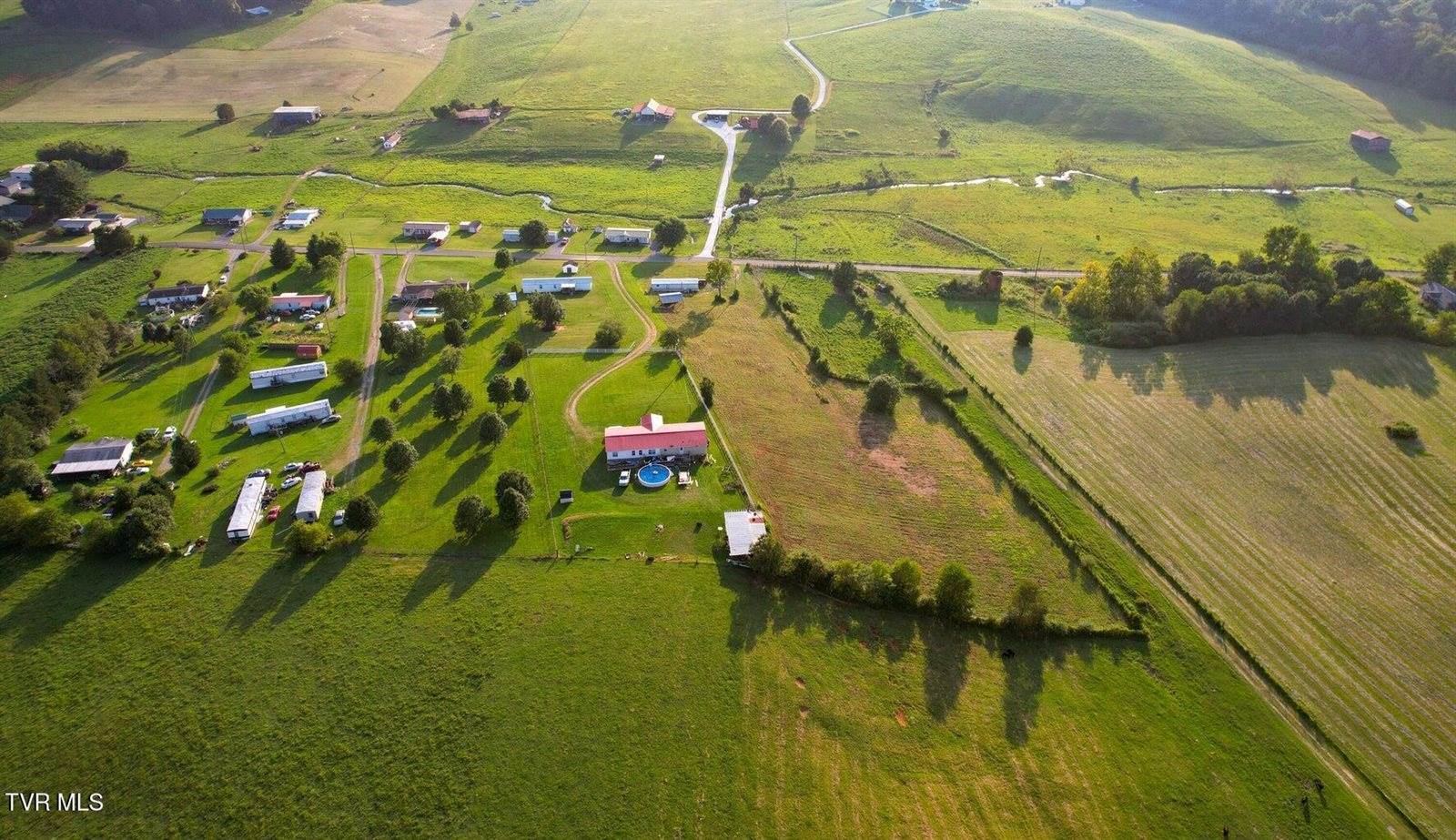 299 North Old Union Road, Church Hill, TN 37642