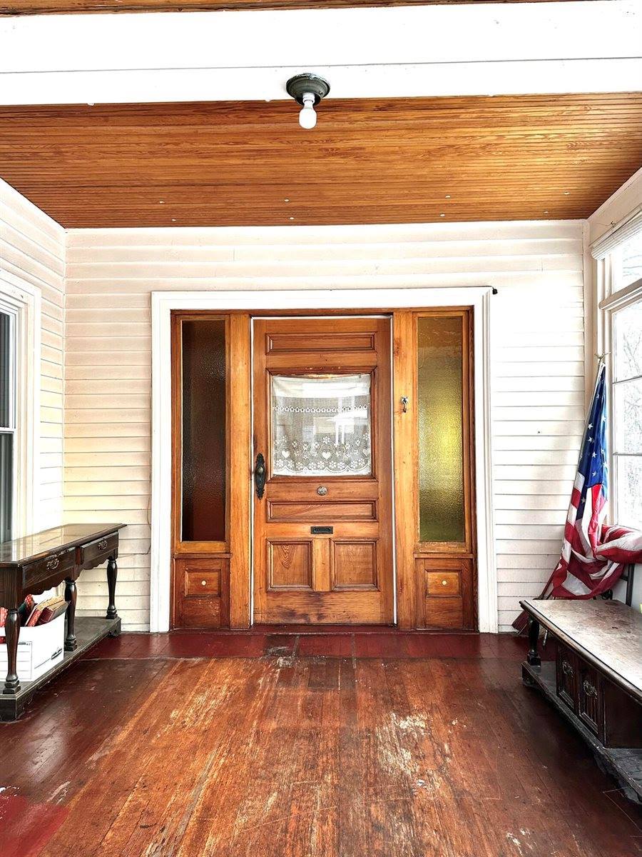 13 Maple Street, Skowhegan, ME 04976