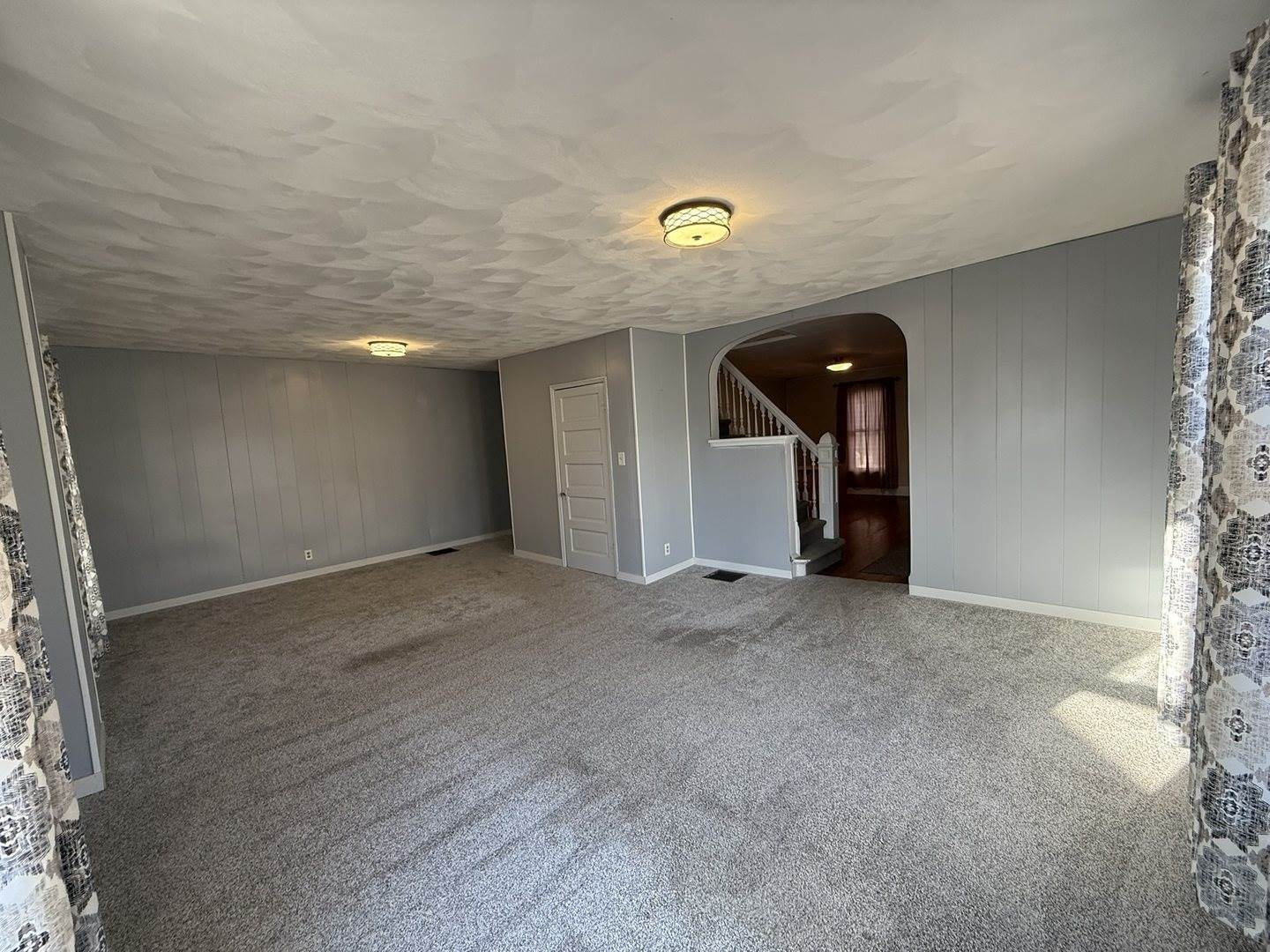 737 West Pleasant Street, Freeport, IL 61032