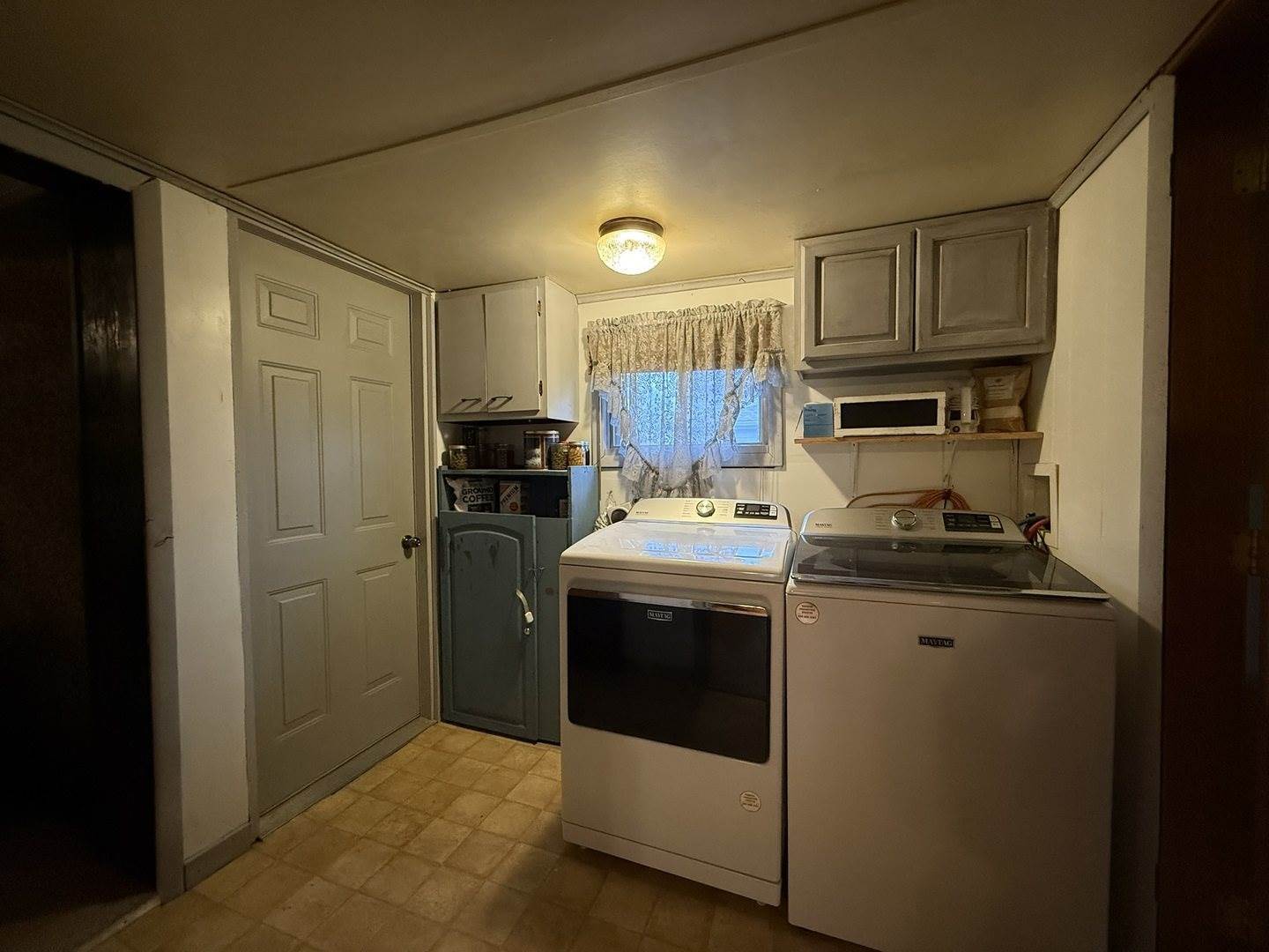 108 Washington Street, Ridott, IL 61067