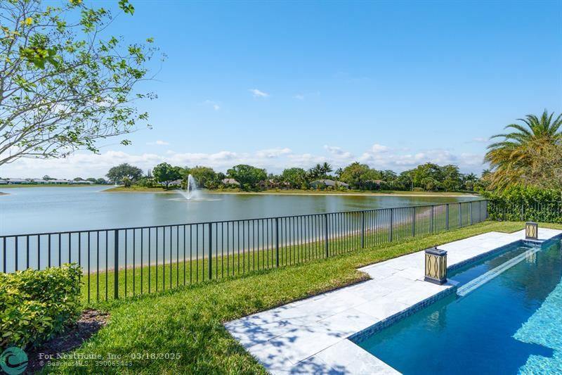 4619 Pinehurst Trail West, Oakland Park, FL 33309