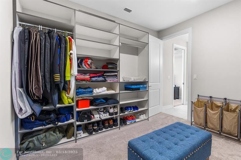 4619 Pinehurst Trail West, Oakland Park, FL 33309