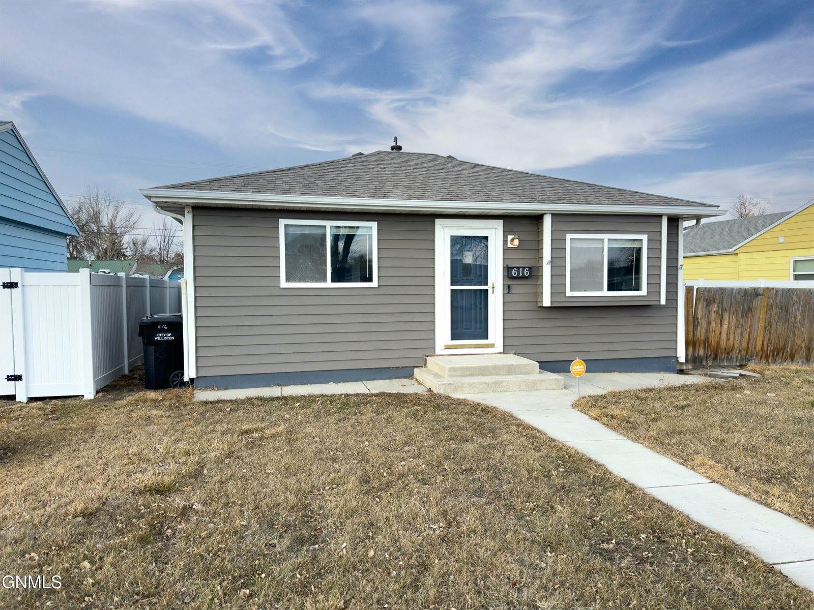 616 18th Street West, Williston, ND 58801