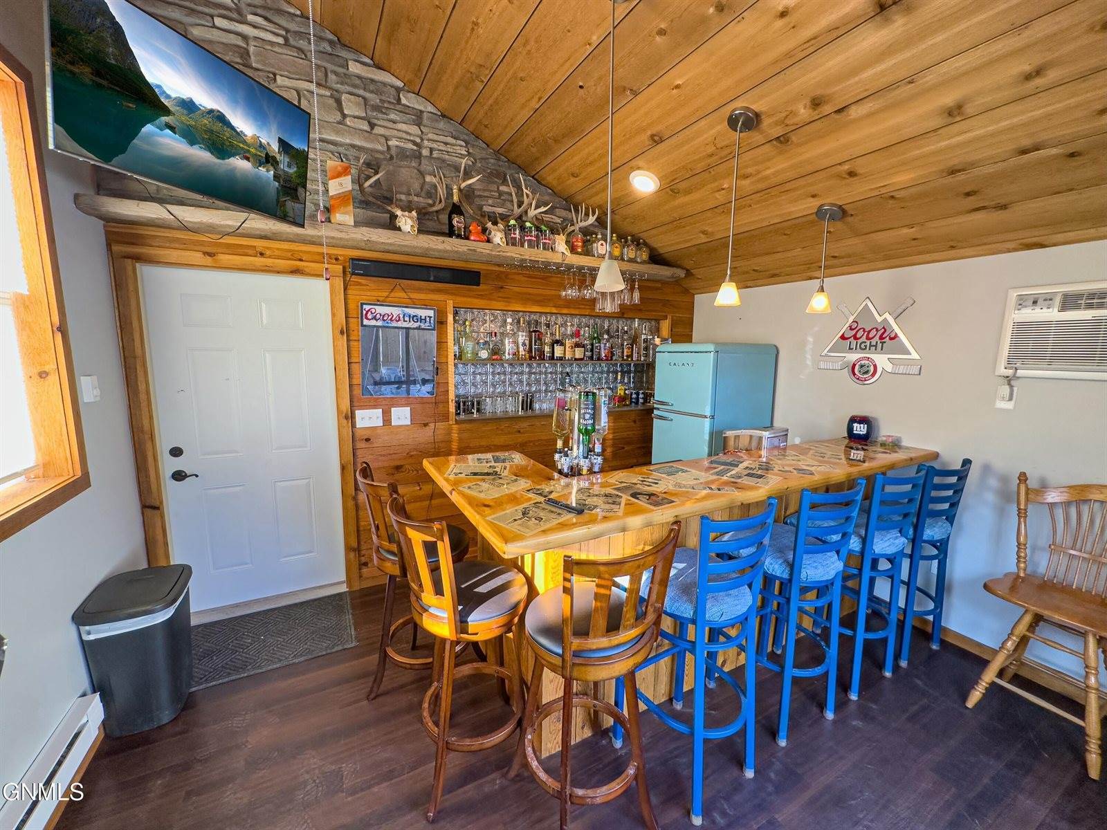 616 18th Street West, Williston, ND 58801