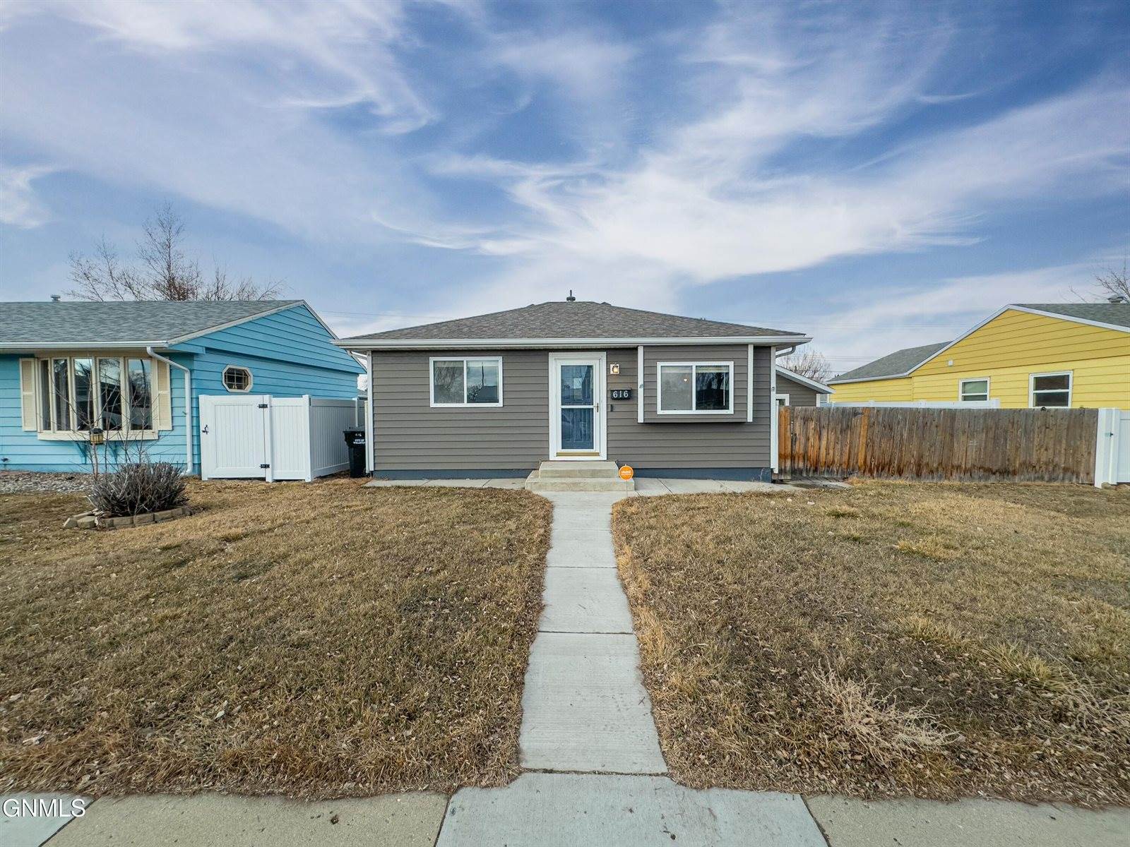 616 18th Street West, Williston, ND 58801