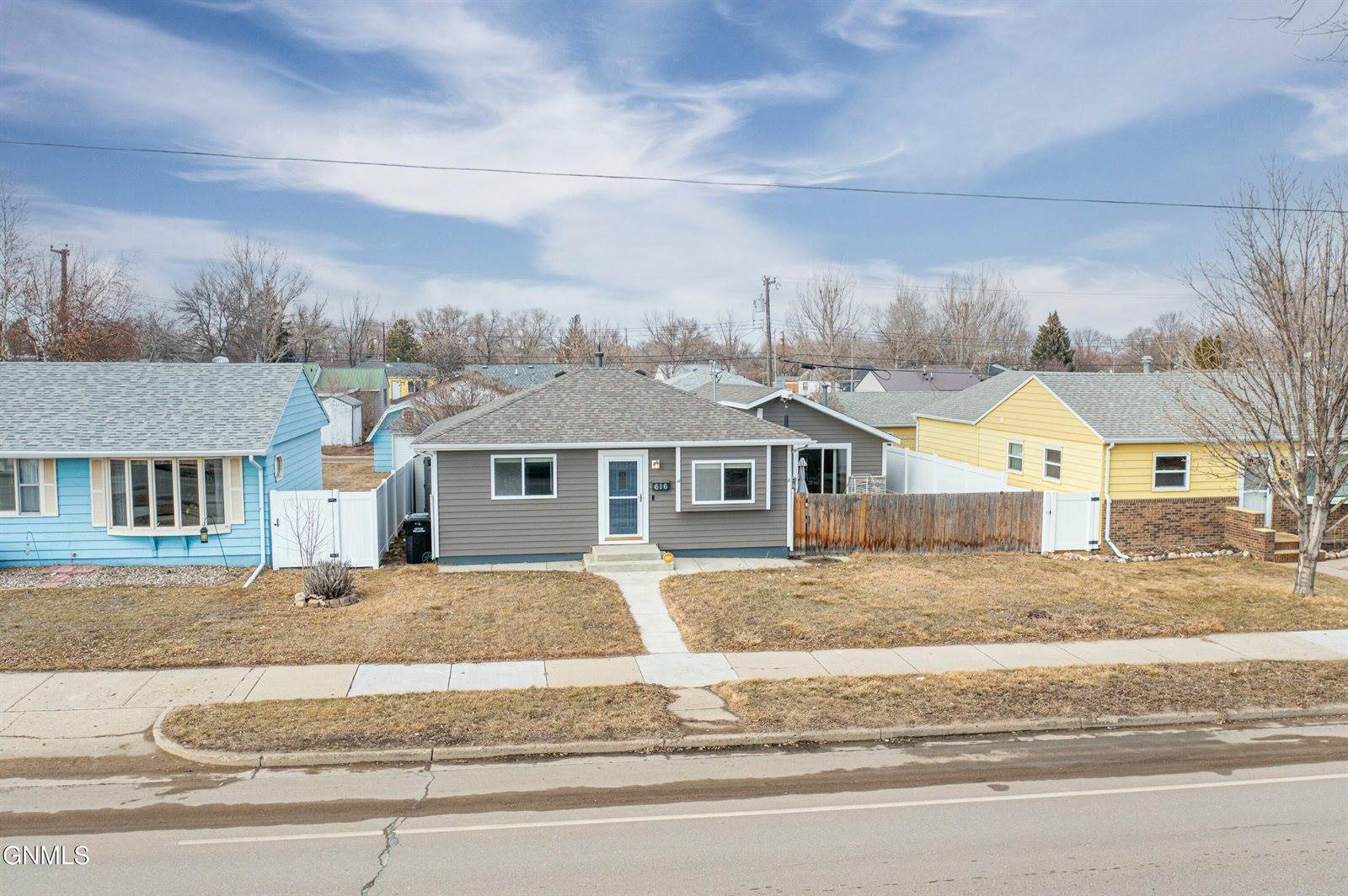 616 18th Street West, Williston, ND 58801