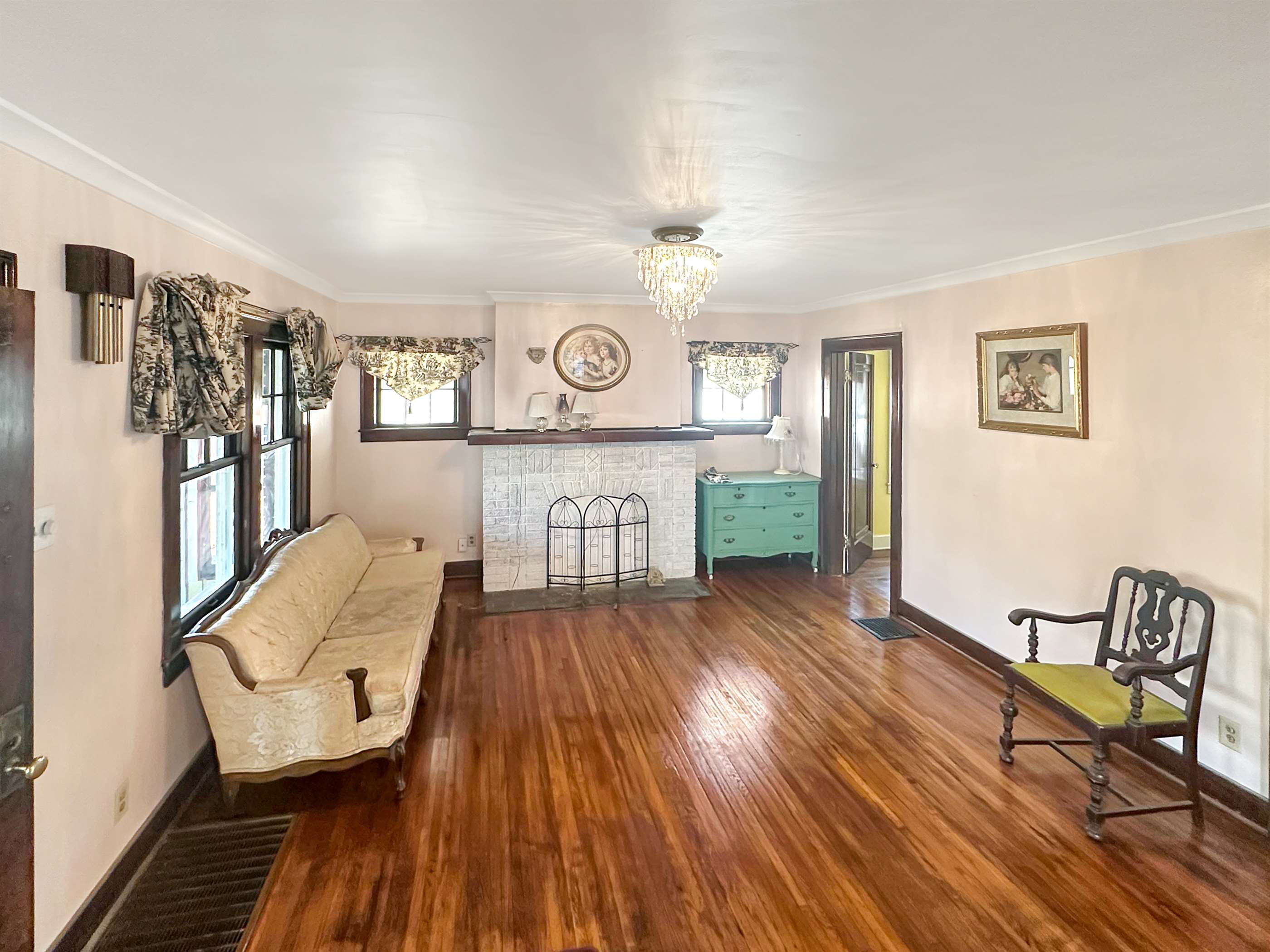 610 Monterey Ave, Terre Haute, IN 47803