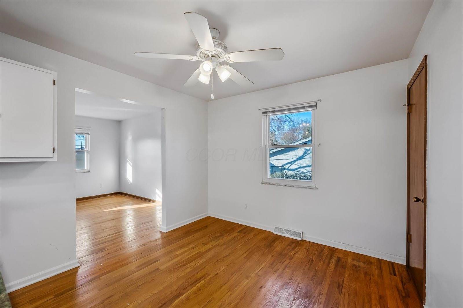 32 Coventry Road, Delaware, OH 43015
