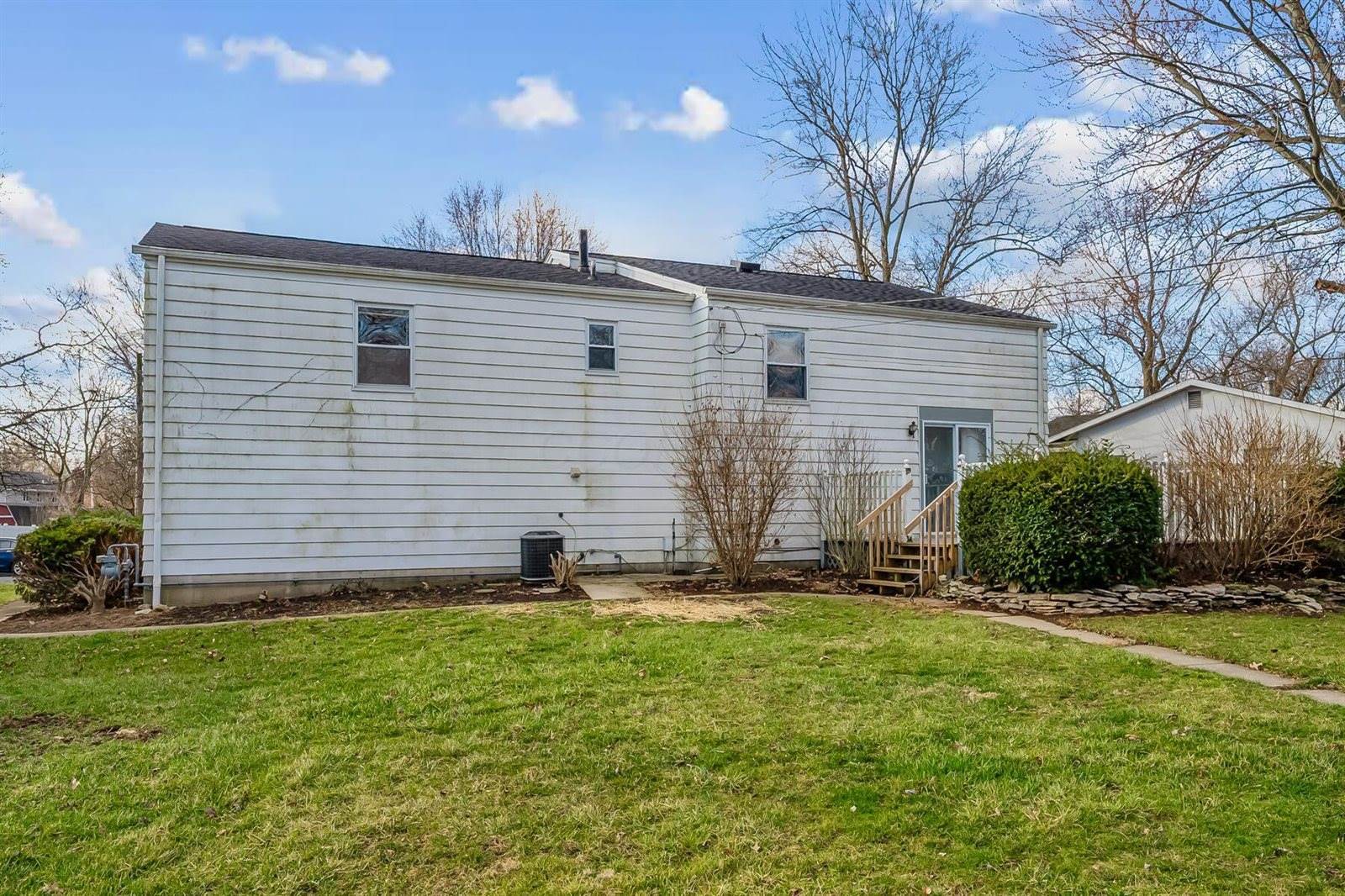 32 Coventry Road, Delaware, OH 43015