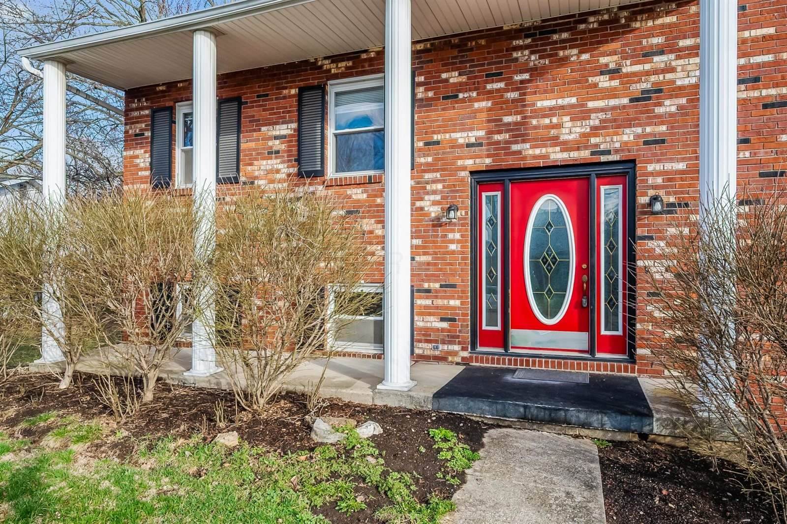 32 Coventry Road, Delaware, OH 43015