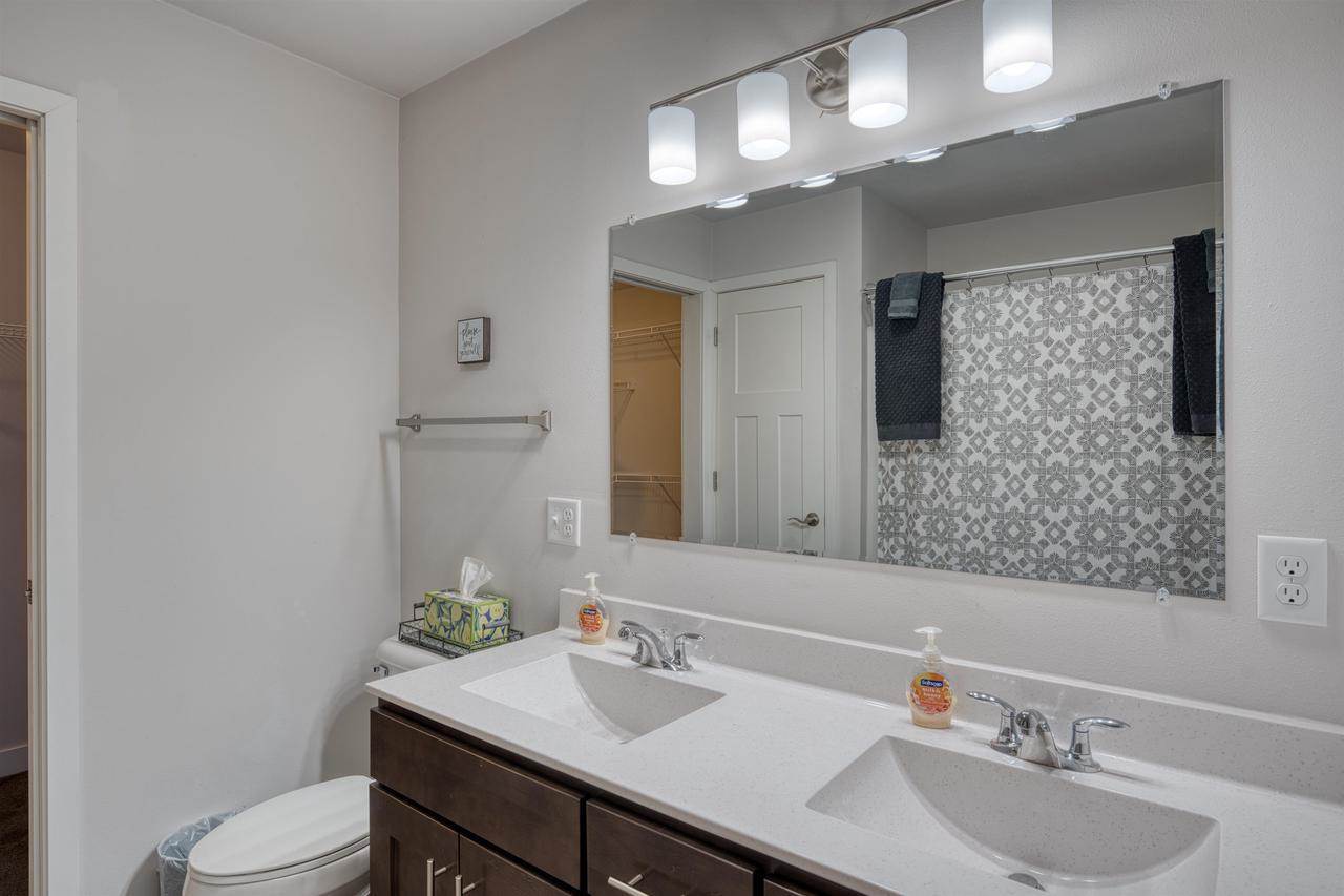 1945 N Windsor Avenue, Cottage Grove, WI 53527