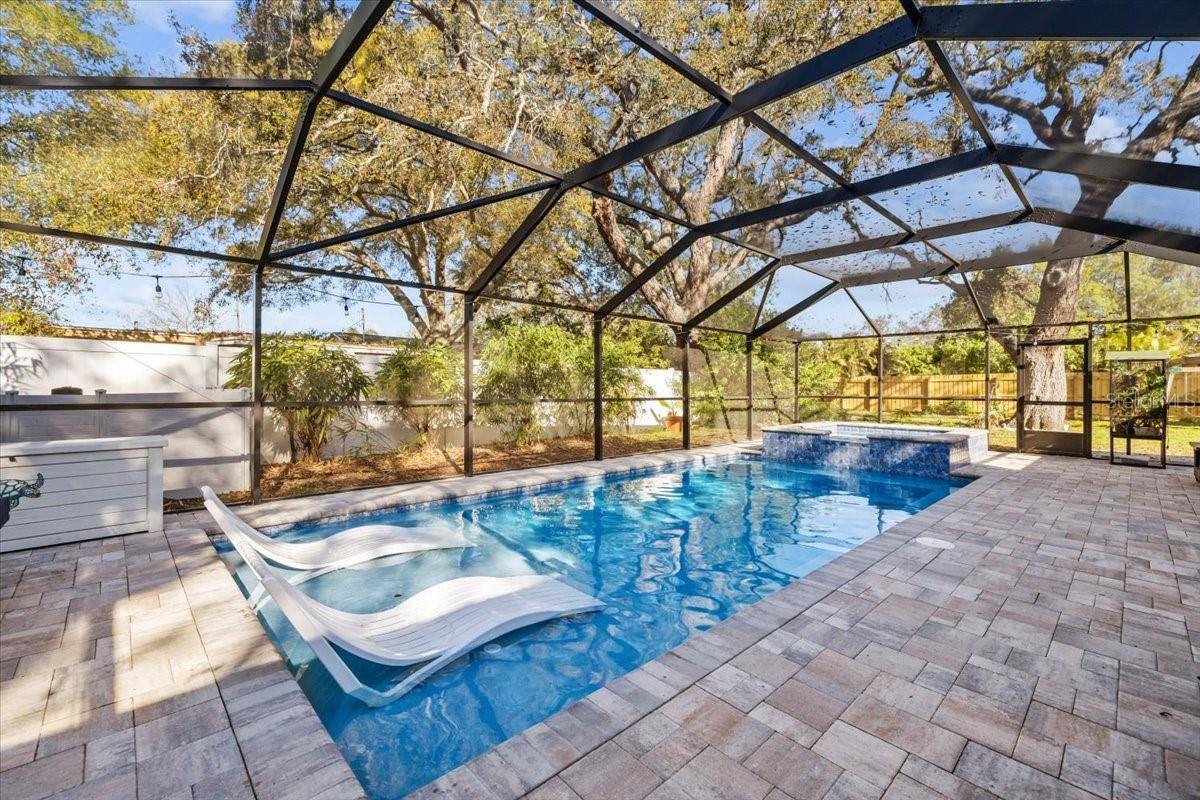 11950 117TH Street, Seminole, FL 33778