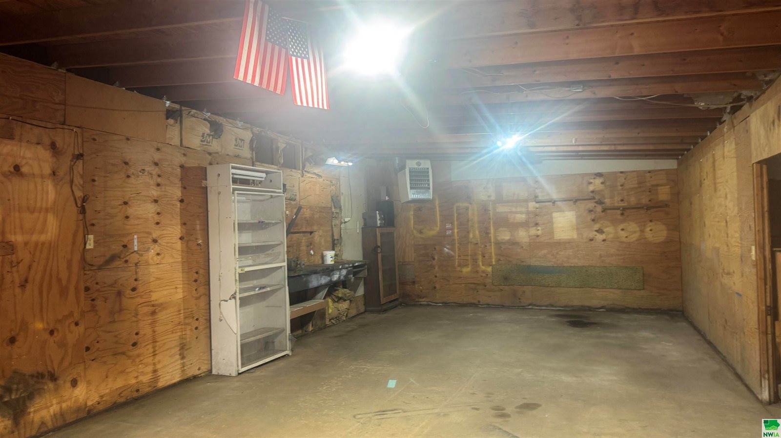 1661 Hancock Ave, Moville, IA 51039