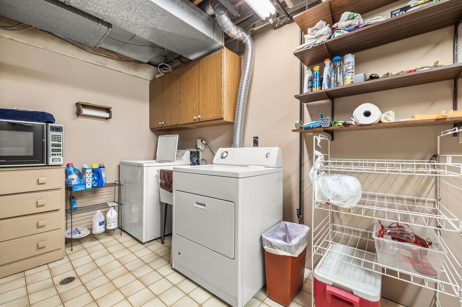 1925 Second Lake Drive, Junction City, WI 54443