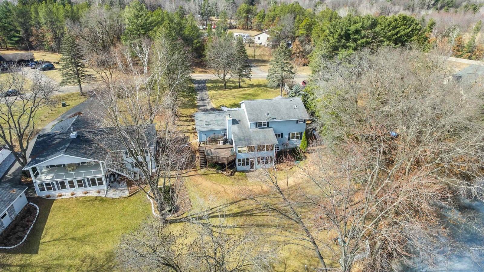 1925 Second Lake Drive, Junction City, WI 54443