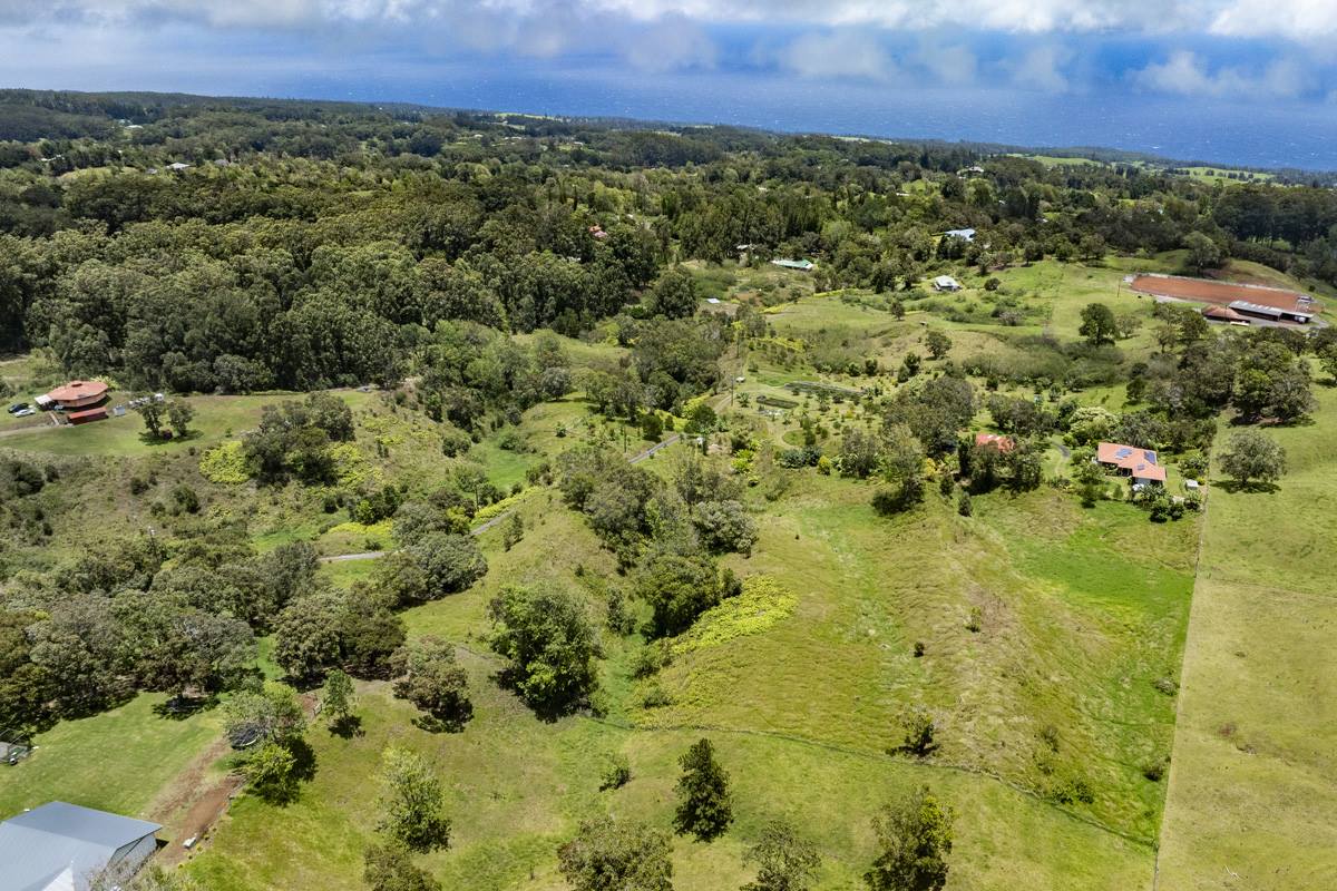 44-3791 Kukuipapa Rd, Honokaa, HI 96727
