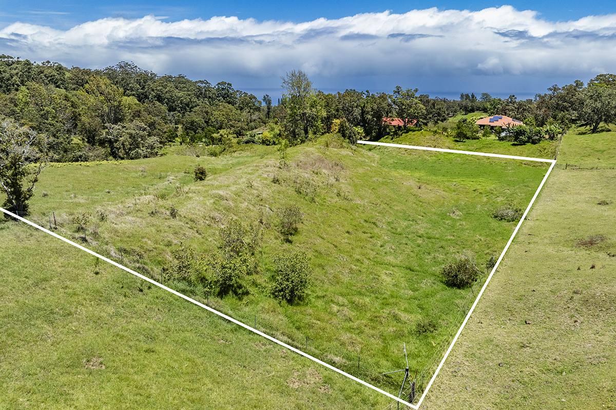 44-3791 Kukuipapa Rd, Honokaa, HI 96727