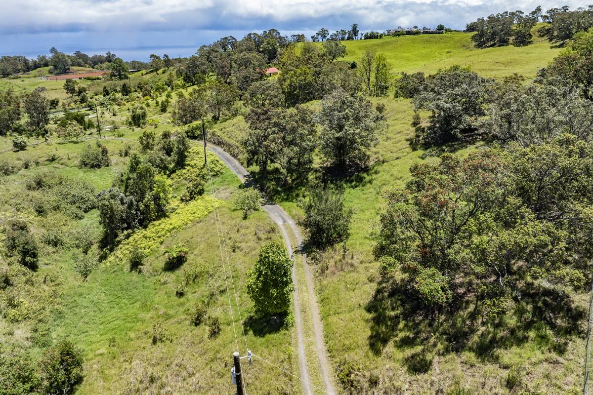 44-3791 Kukuipapa Rd, Honokaa, HI 96727